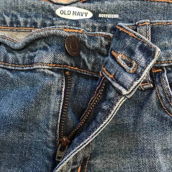 Old Navy Boyfriend Distressed Denim Shorts Patriotic Peekaboo Pockets Size 2 - Picture 11 of 14